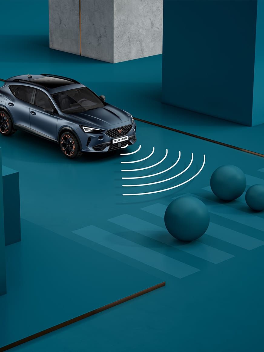 Automobil sa pohybuje smerom k trom guľatým prekážkam. Vlnové línie pred autom naznačujú senzorové vnímanie objektov. Prostredie je minimalistické s modrým pozadím a geometrickými tvarmi.