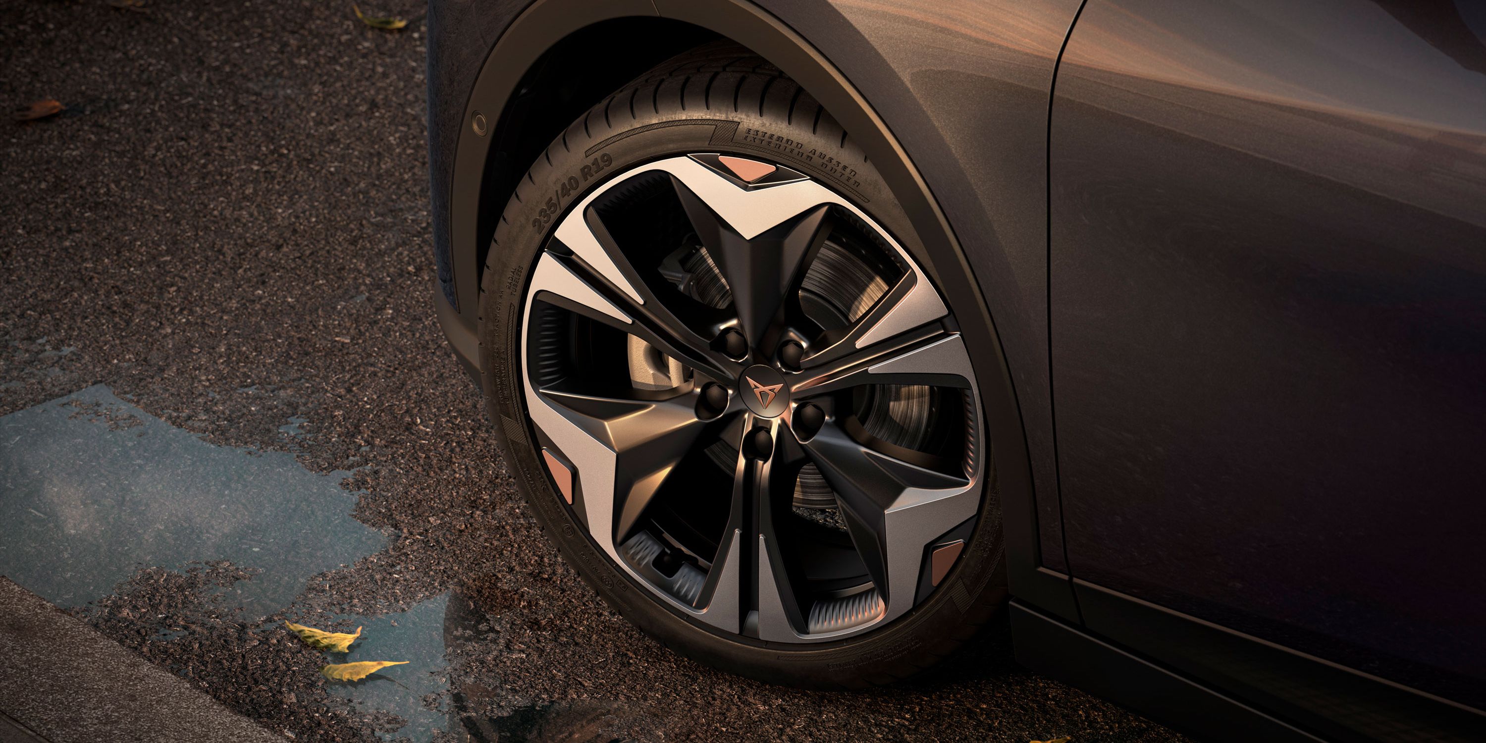 CUPRA Raval 19-palcové disky z ľahkej zliatiny Maverick