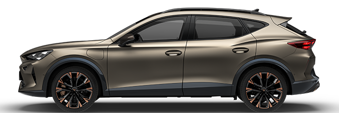 CUPRA Formentor z bočného pohľadu na bielom pozadí.