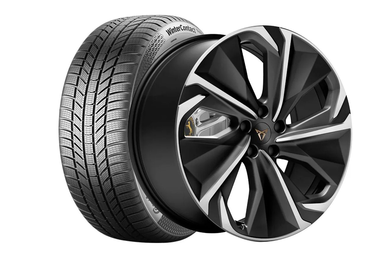 Winterkomplettrad Cupra BORN CYCLONE 7,5 x 18"