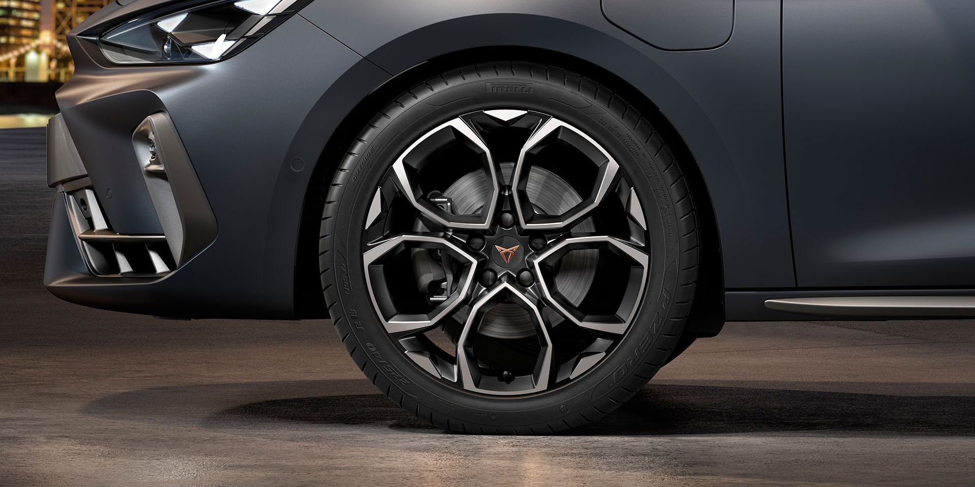 CUPRA Leon Sportstourer 18" Windstorm 