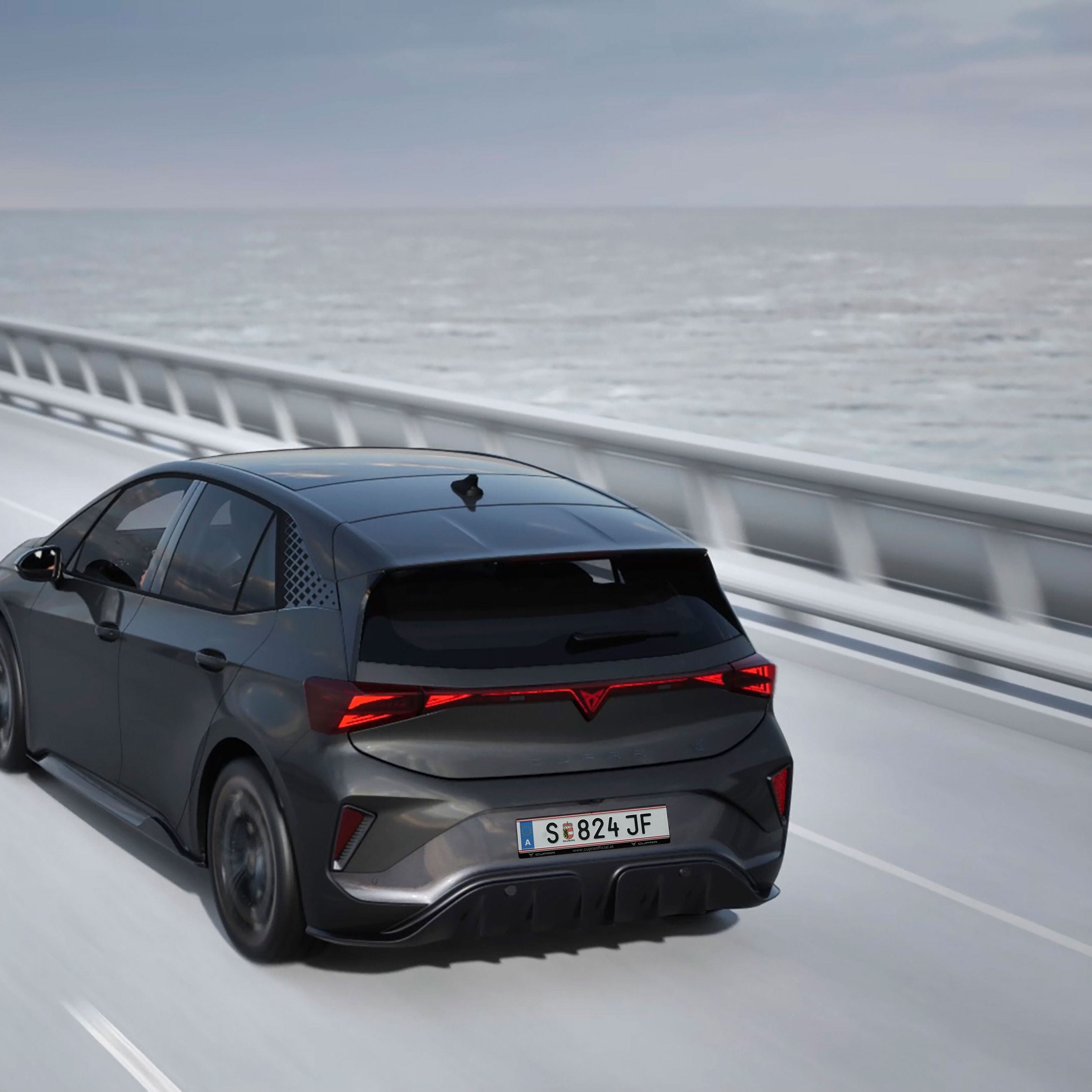 Predstavenie modelu CUPRA Born VZ s funkciou Travel Assist 3.0 pre čiastočne autonómnu jazdu.